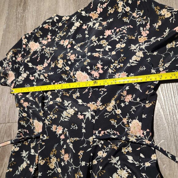 Vintage 90s short-sleeved button-up dainty floral maxi dress - Picture 13 of 16